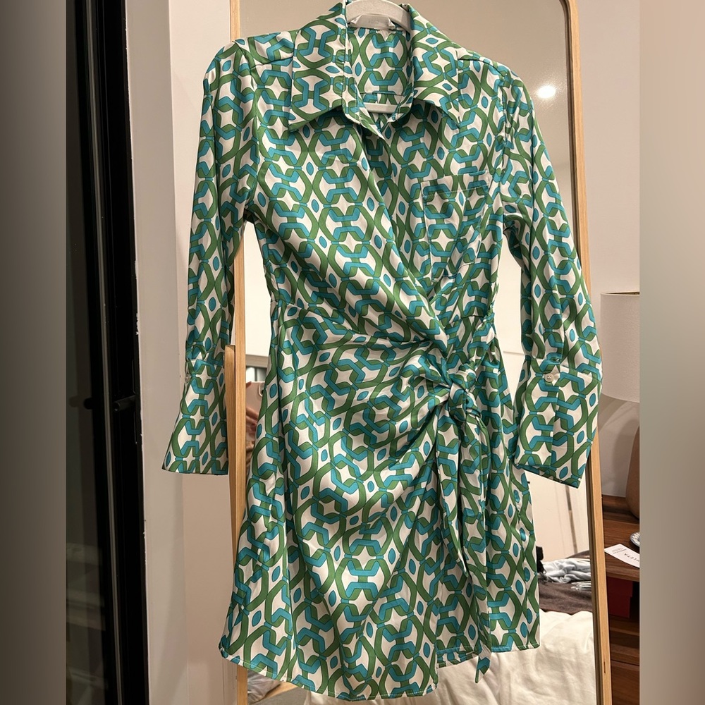 70s inspired Mango Wrap Dress XS Size 2